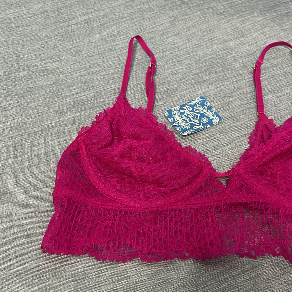 NWT-Free People Alyssa Fuchsia Lace Underwire Bralette - Picture 7 of 10